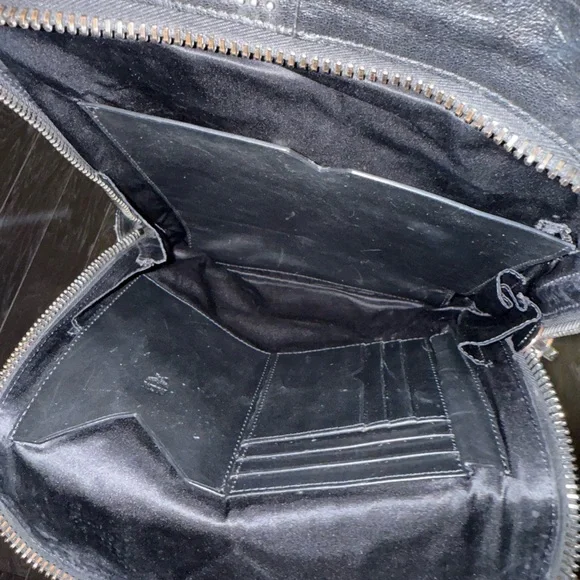 MCM Black Studded Backpack Lion 🦁 - Picture 5 of 10